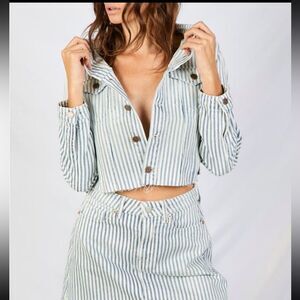 ETICA Lennox Malibu Crop Trucker Pinstripe cropped Raw Hem jean jacket  NWOT